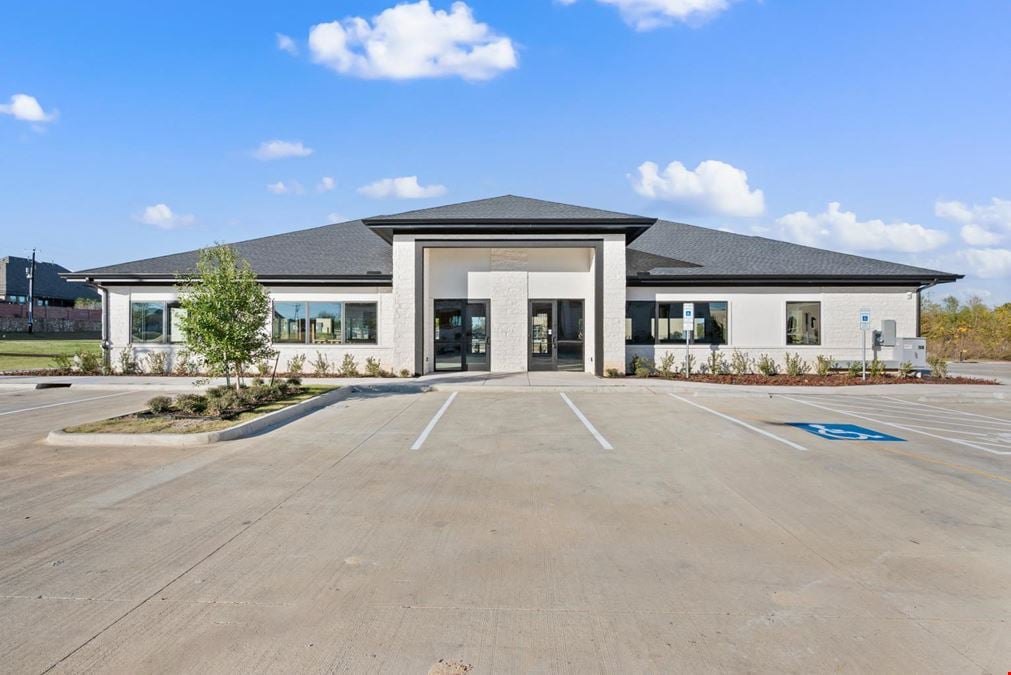 8054 Precinct Line Road