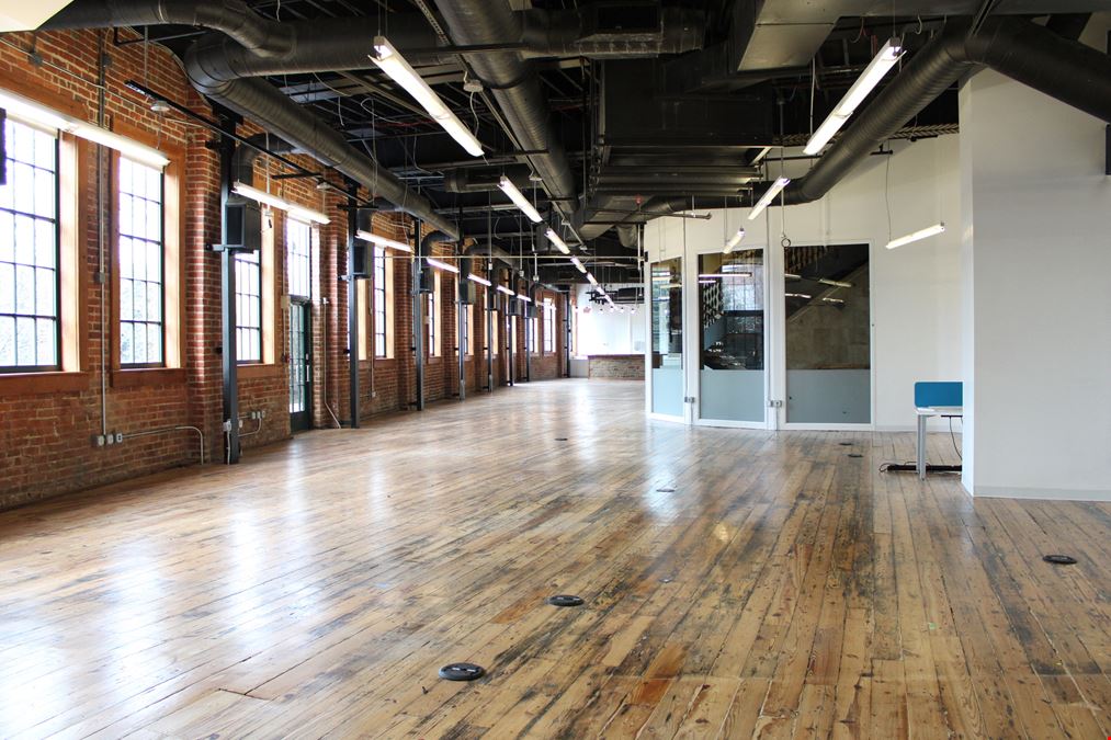 Lady Byrd Hat Building