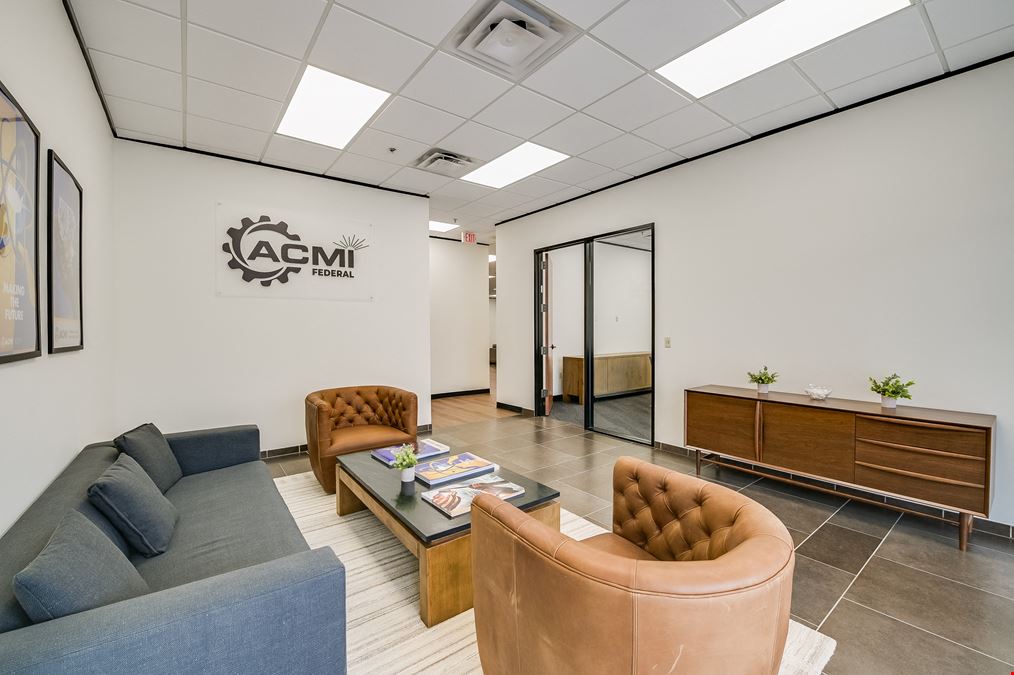 Airport Commerce 4 - Suite 450