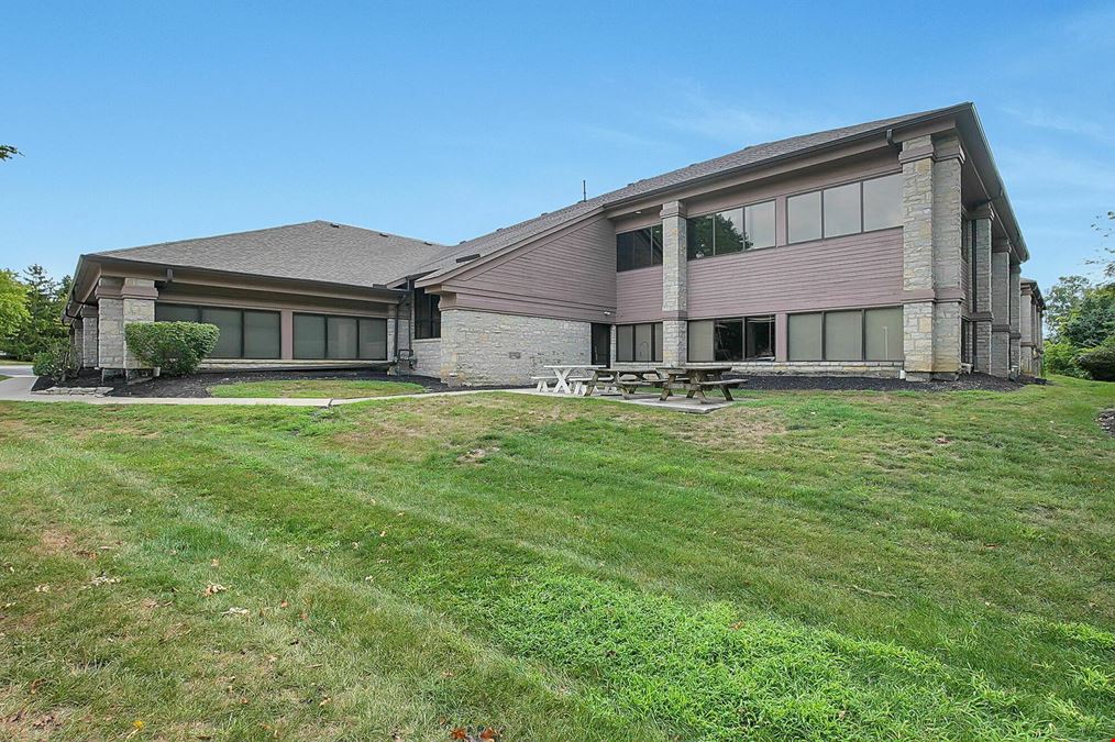 8080 Ravines Edge Ct