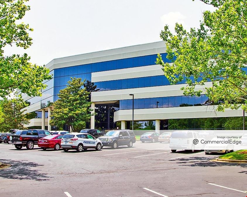 Carmel Crossing - The Davie Building