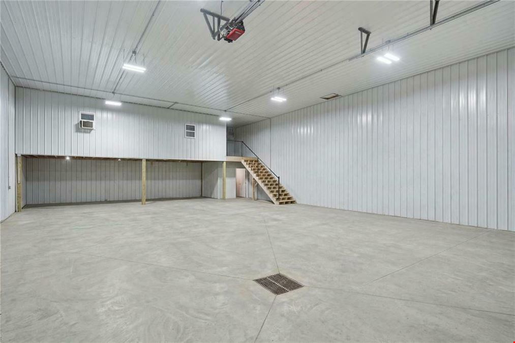 1650 Commercial Dr #203