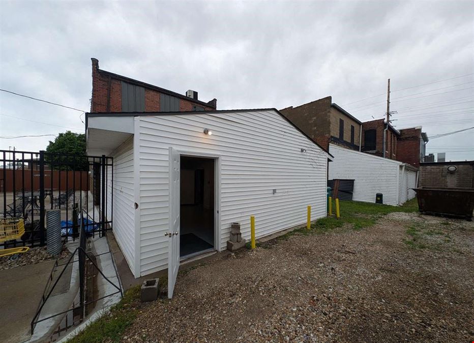 154 E Elm