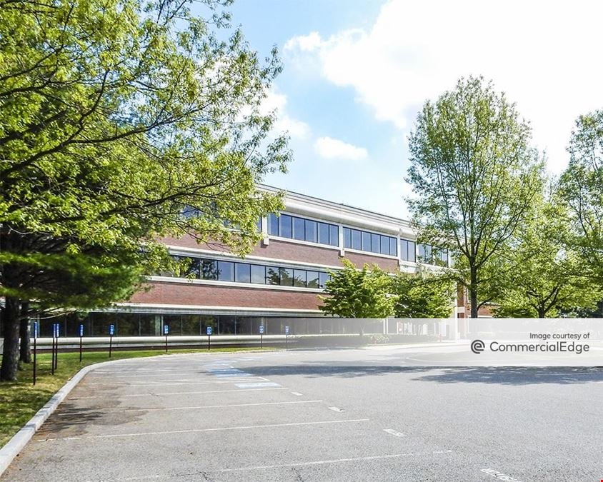 Meditech Executive Center - 200 Lowder Brook Drive