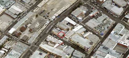 Preview of Industrial space for Rent at 707-711 East 10th Street