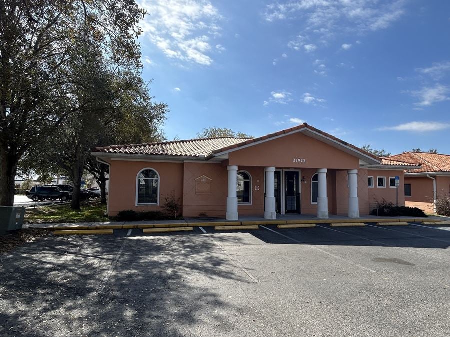 Zephyrhills Freestanding Medical Office (37922 Daughtery Rd)