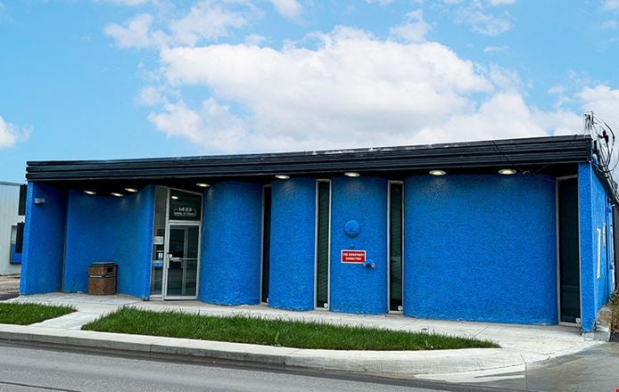 Preview of Industrial space for Rent at 1433 Erin St.