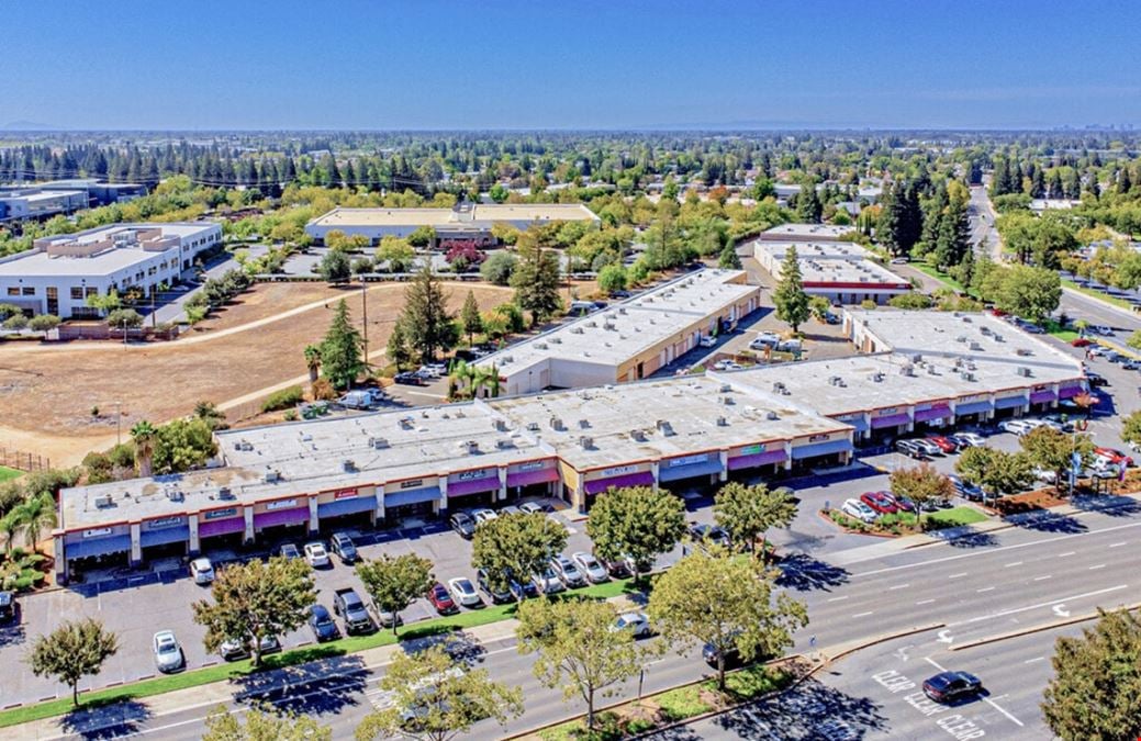 Rockingham Plaza