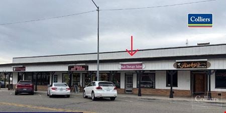 Preview of Retail space for Rent at 752 Pollasky Ave