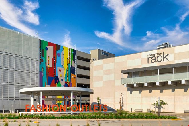 Preview of Retail space for Rent at 5220 Fashion Outlets Way