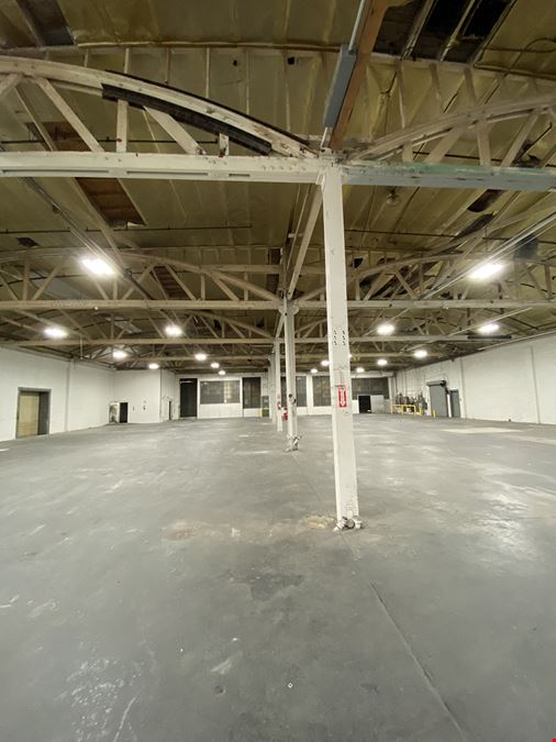 7006 Stanford Ave