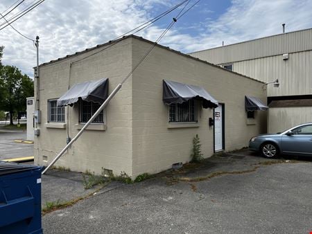 Preview of Office space for Rent at 2105 Lake Avenue