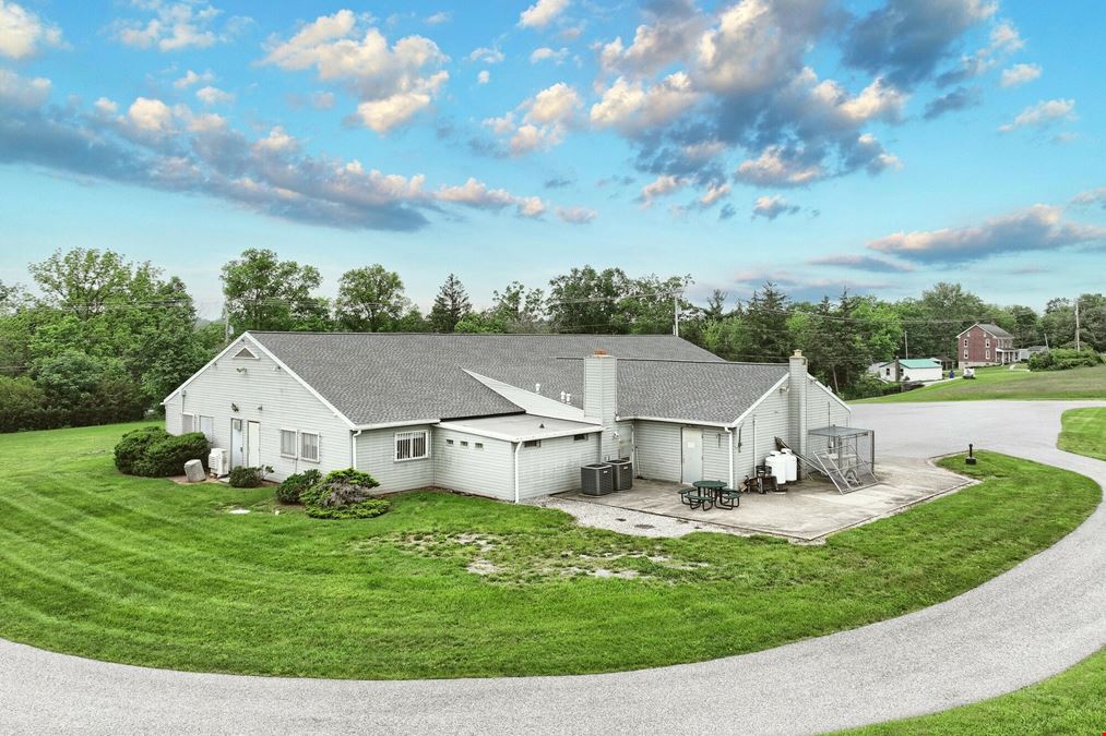 Flex Buildings & Exterior Storage for Lease