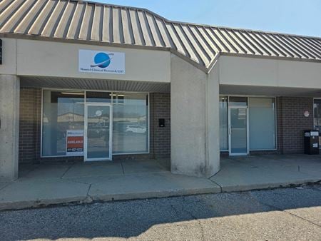Preview of Retail space for Rent at 1122 W Holmes Rd Ste 13