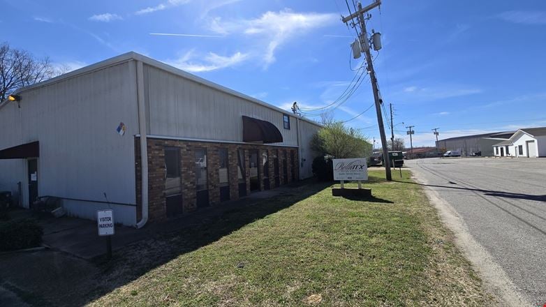 Preview of Industrial space for Rent at 408 Sterling St