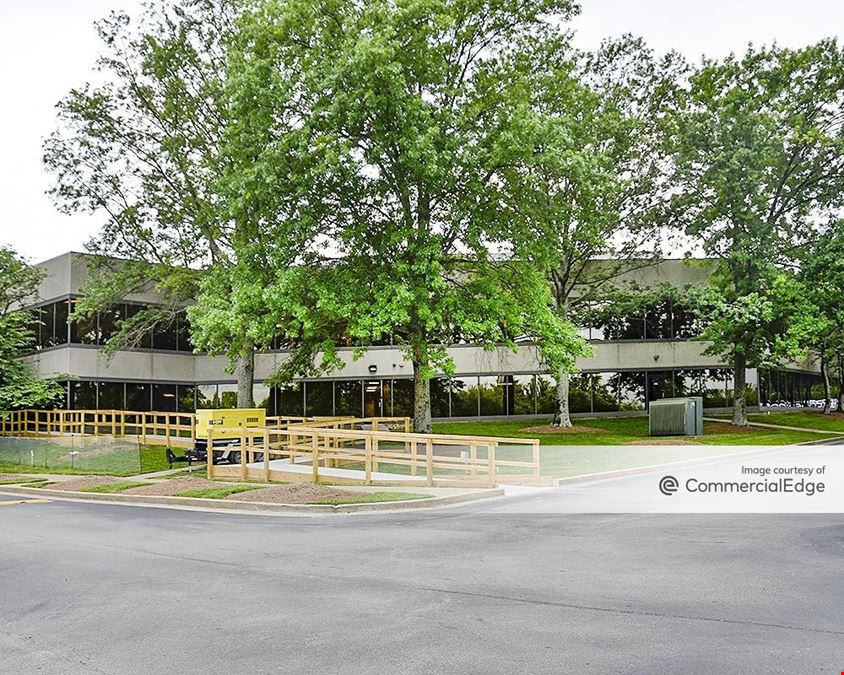 Brentwood Commons I & II
