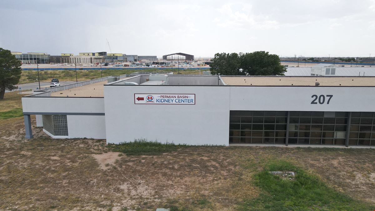 207 Tradewinds Blvd