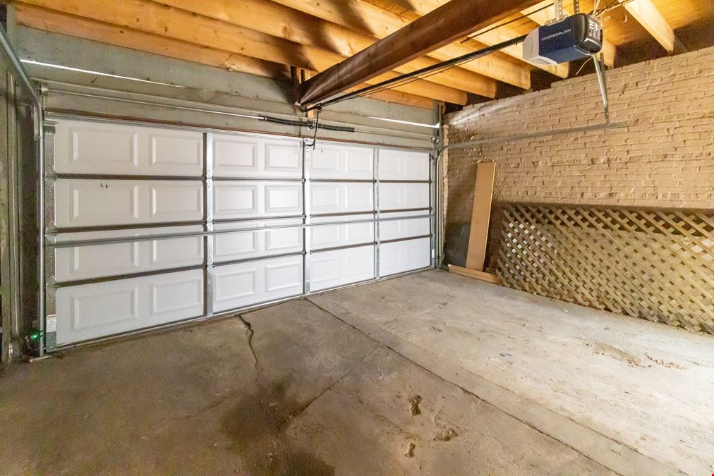 6 Unit Multifamily Property Located in Chicago, IL