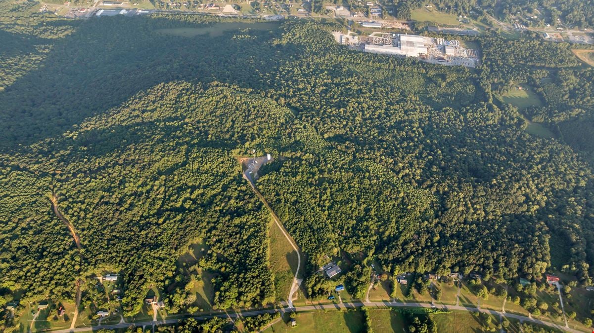 Dogtown Road Private Haven: Ultimate Recreational Retreat