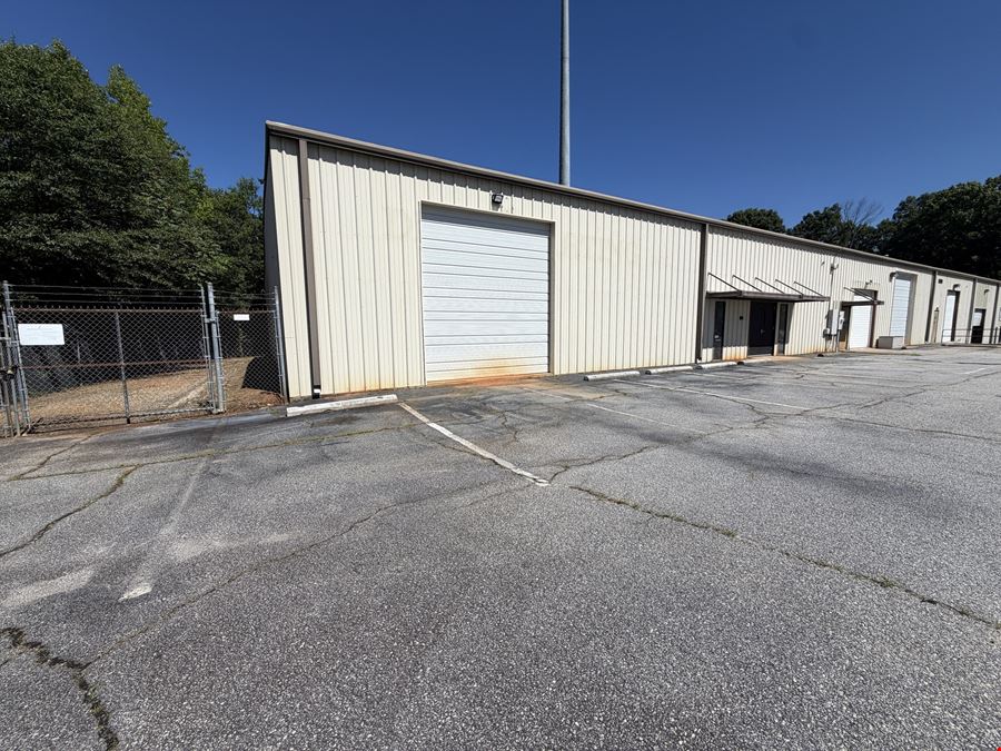 5205 Old Buncombe Rd