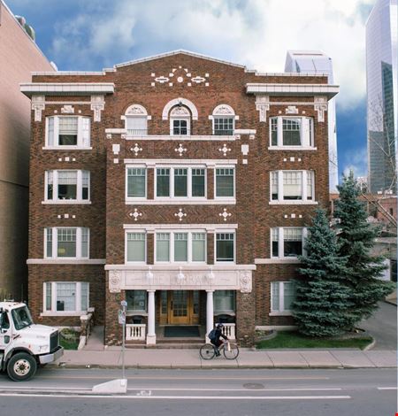 Preview of commercial space at 620 - 12th Avenue SW