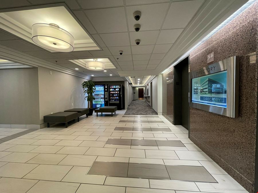 550 Stephenson Hwy