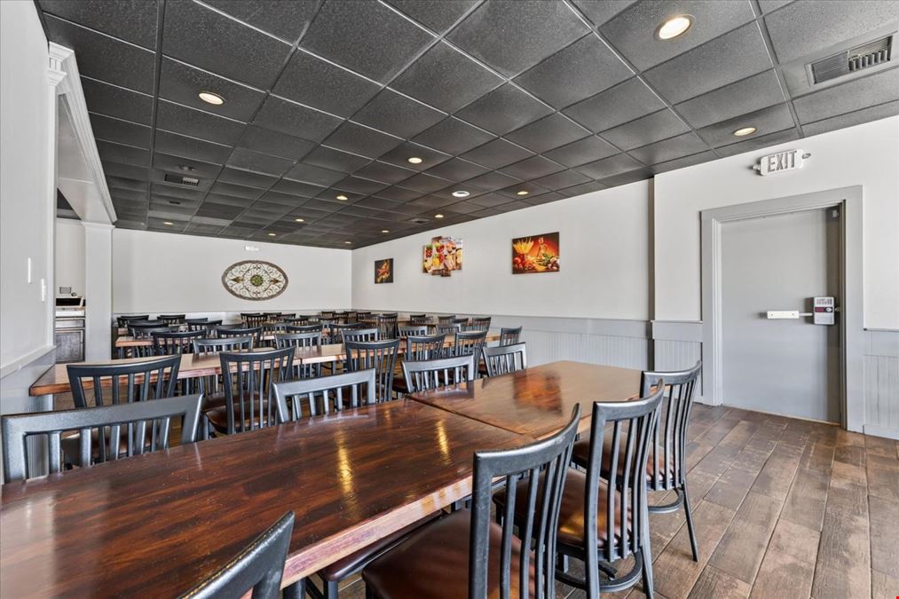 COMING SOON (Live Mon 6/22) - 4000 Fort Campbell Blvd - For Lease