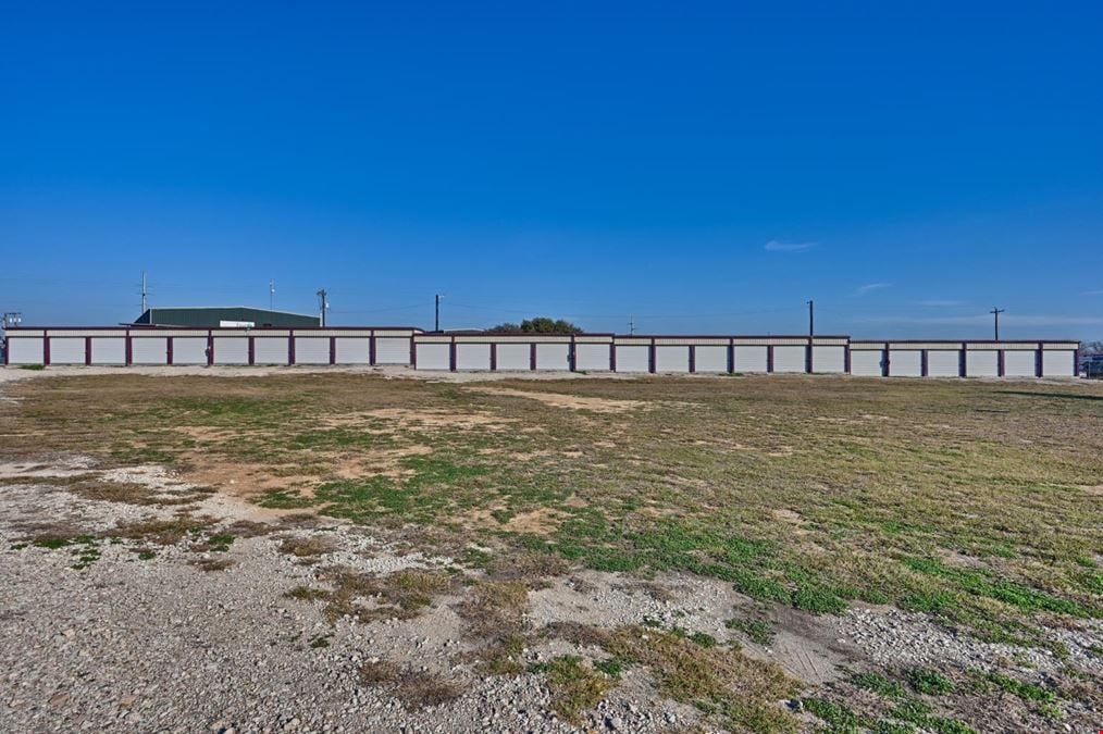 Howdy Storage Units