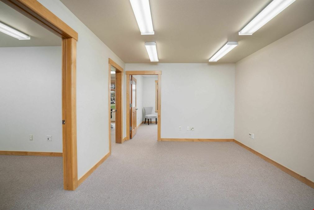 3825 Valley Commons Drive Unit 2