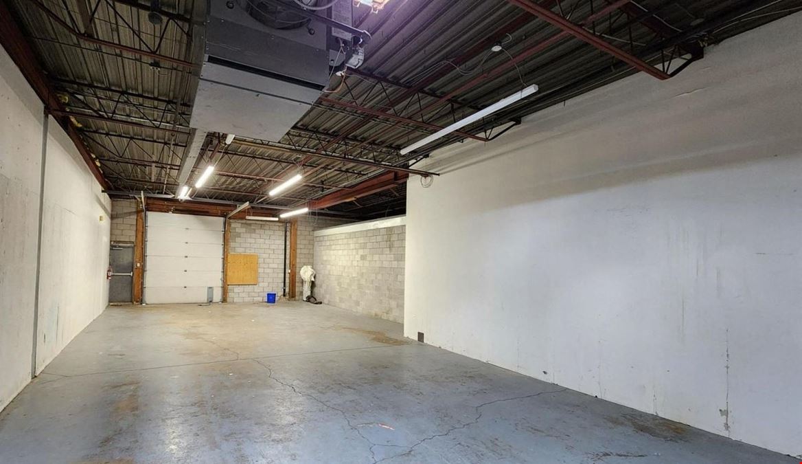5,000 sqft private retail space for rent in Oakville