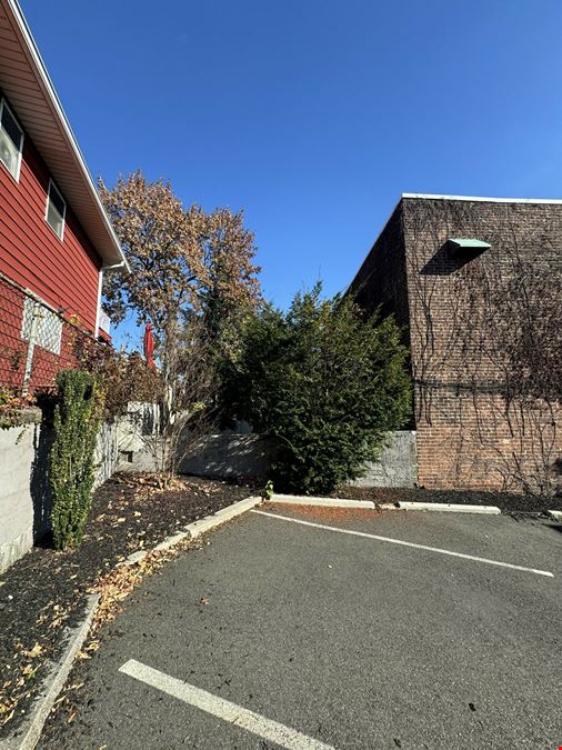 Carlstadt Building Center