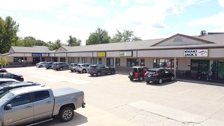 Preview of commercial space at 7213 North Allen Road