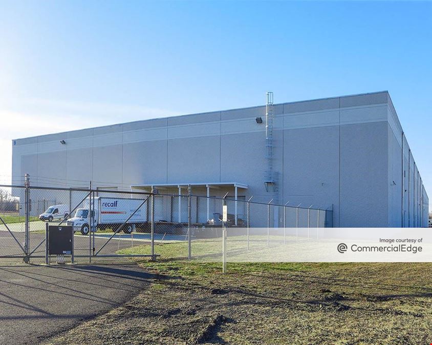 Bristol Industrial Park - 9-11 Runway Road