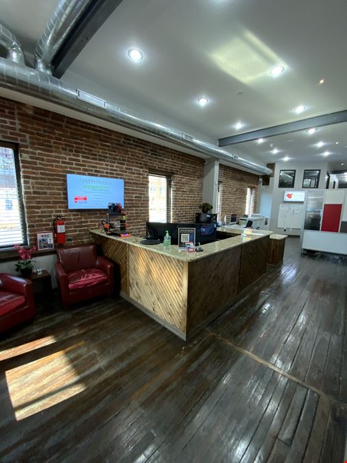 322 Southwest Blvd