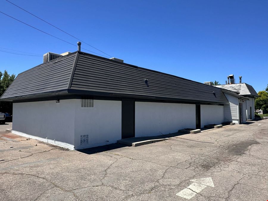 2324 S Redwood Rd