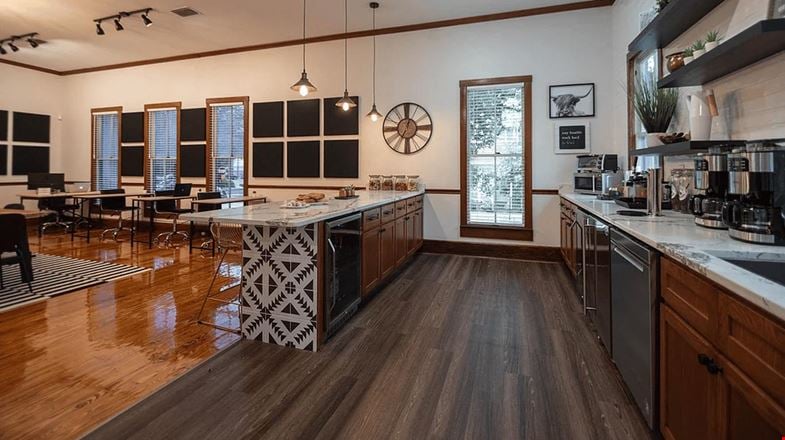 Preview of Office space for Rent at 603 E. Fort King Street