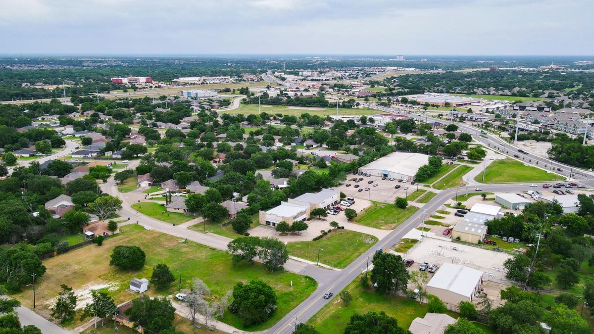 3016 E Villa Maria Road