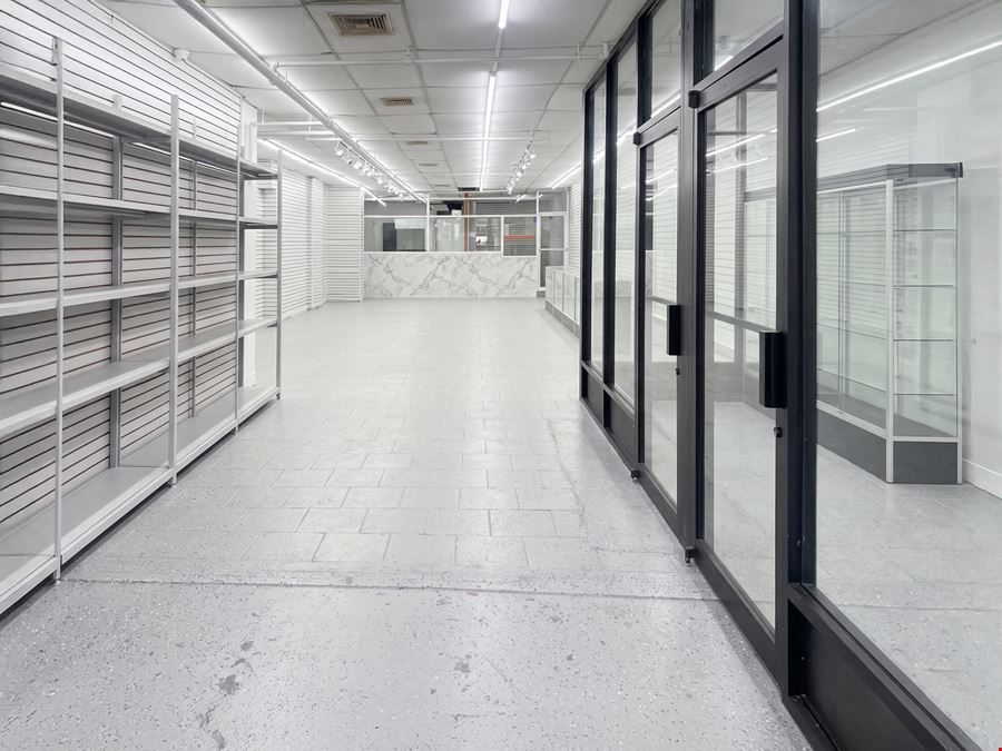 2,000 SF ¦ 969 Flatbush Avenue ¦ Vanila Box Retail Space with 22 FT Frontage and Full Basement for Lease
