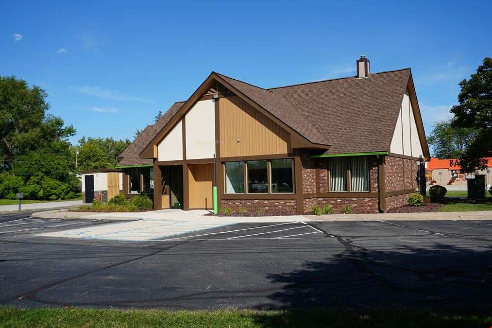 230 N Main St