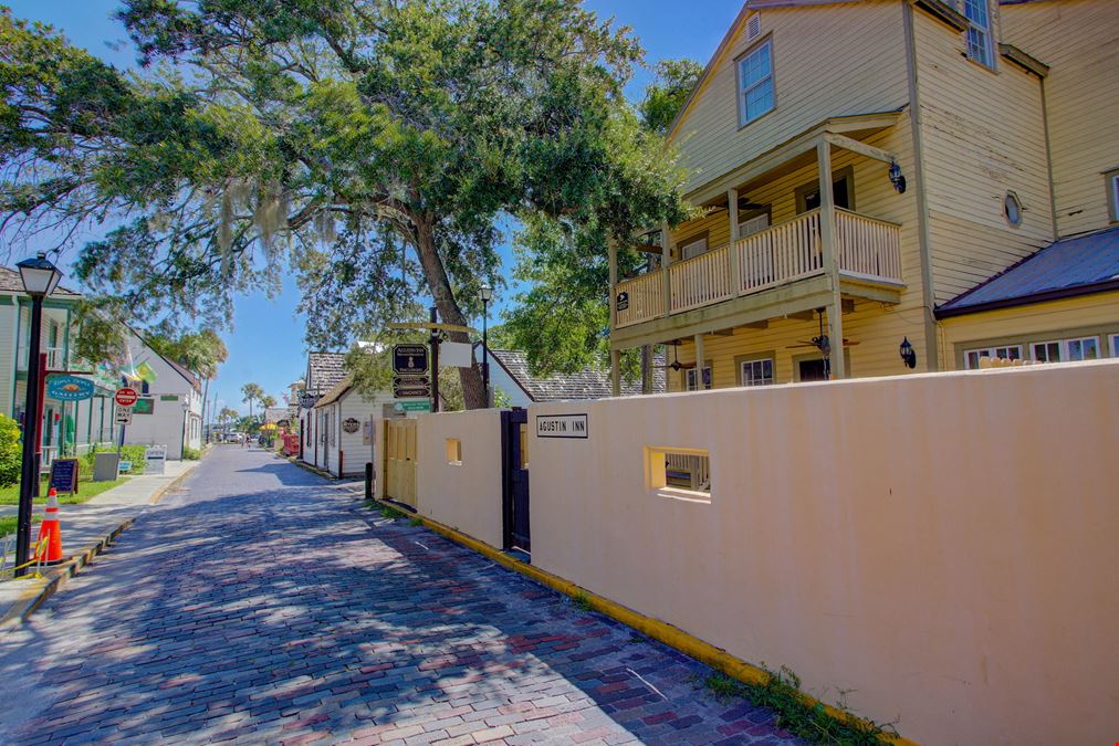 Boutique 17-Room Inn