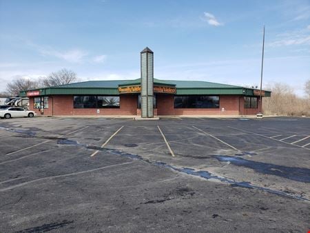 Preview of Retail space for Rent at 819 Albia Rd.