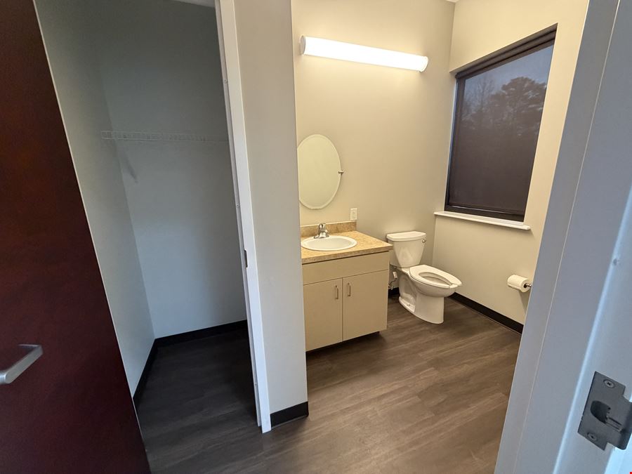 3 Office Suite- Clemson- 1,642 SQ FT