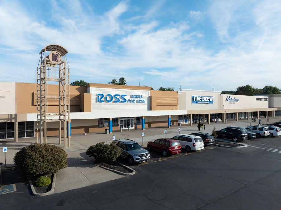 Dixie Manor Shopping Center