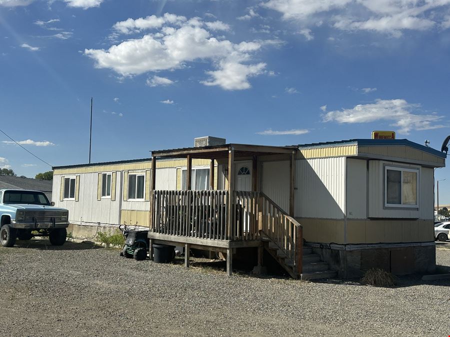 F & H Trailer Court & Motel