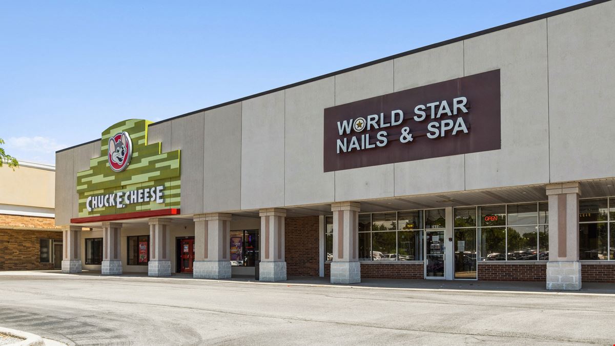 Darien Shopping Center