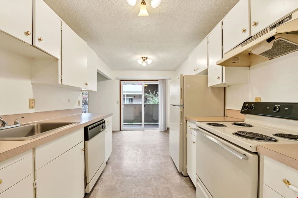 Rochelle Villa Apartments