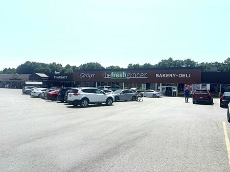 Preview of Retail space for Rent at 1790 North Keyser Avenue