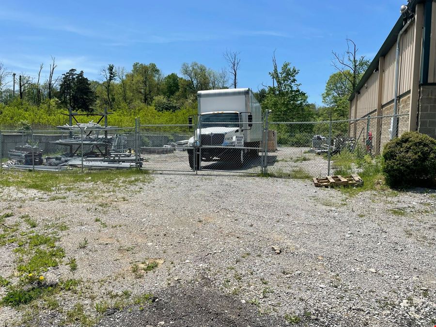 Parker Hollow Commerce Center Buildings for Lease