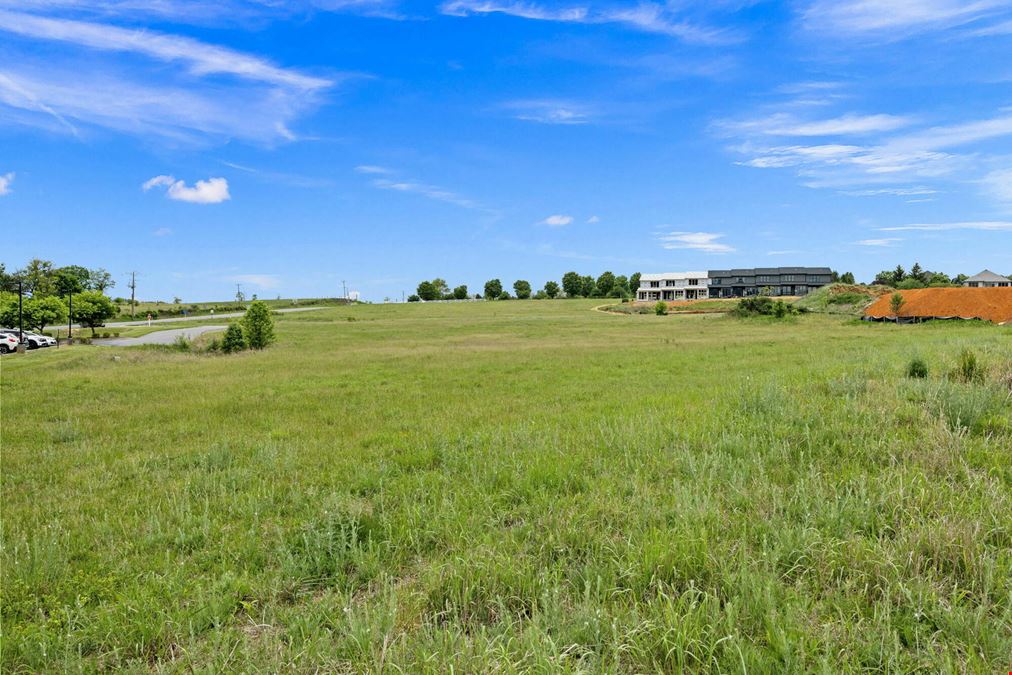 PRIME COMMERCIAL PARCEL OFF MAJOR CORRIDOR
