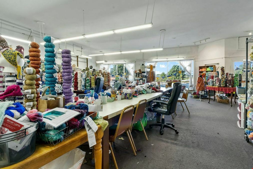 Fountain Square Freestanding Retail Opportunity